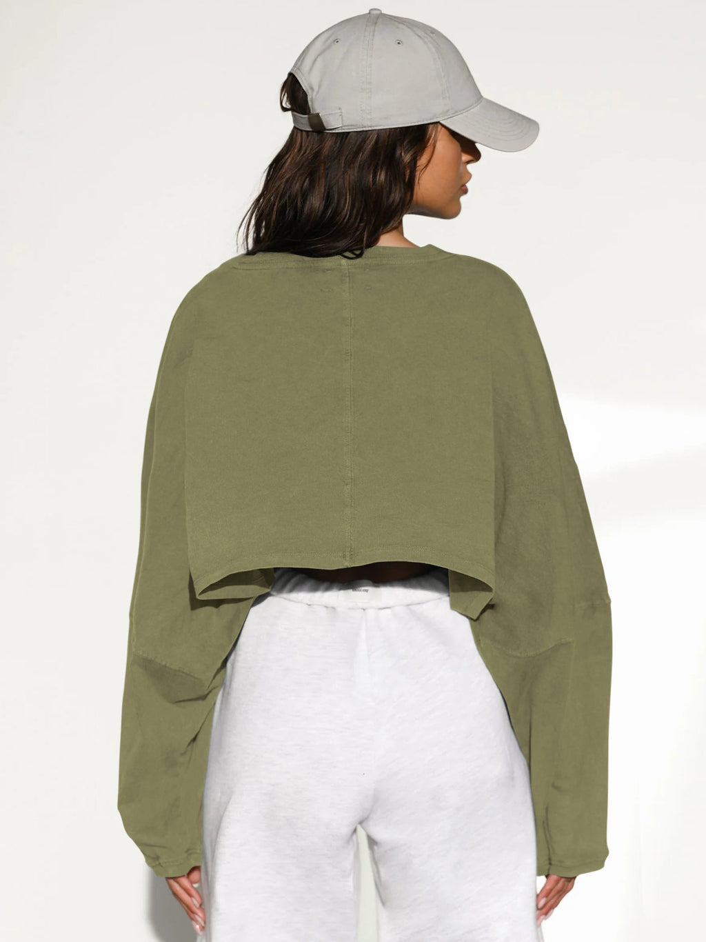 Active Comfort Long Sleeved Sweatshirt Crop Top